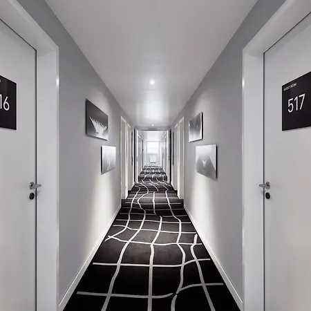 Legere Express Hotel 3*