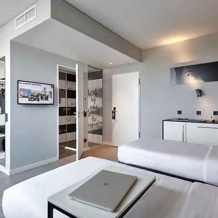 Hotel Legere Express
