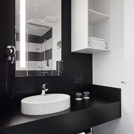 Legere Express Hotel