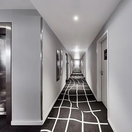 Legere Express Hotel