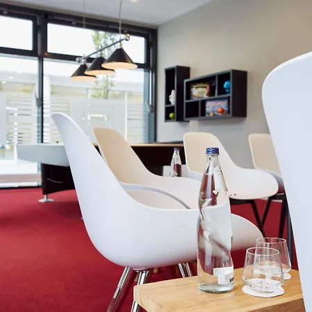 Legere Express 3* Bielefeld
