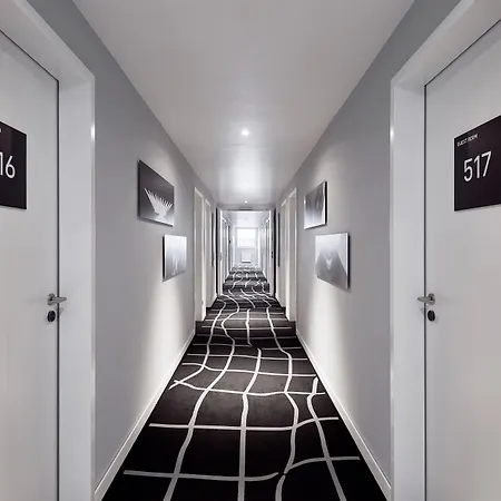 Legere Express Hotel