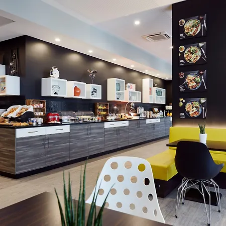 Hotel Legere Express