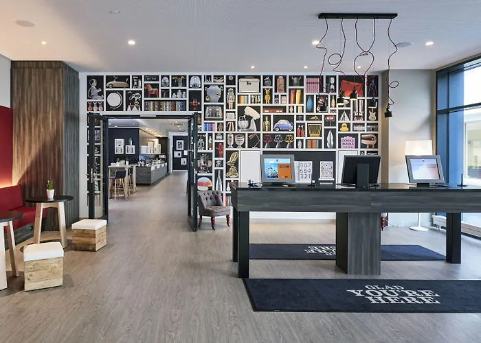 Hotel Legere Express